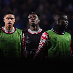 Alarma en la defensa del United: Varane vuelve a lesionarse