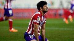 El Atlético no aprovecha la oportunidad de colocarse líder