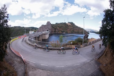 El pelotón durante la etapa 17 de la Vuelta a España.