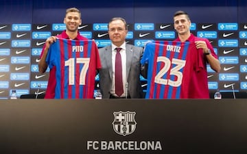 Pito y Ortiz, grandes fichajes del Barça para la temporada 2021-22.