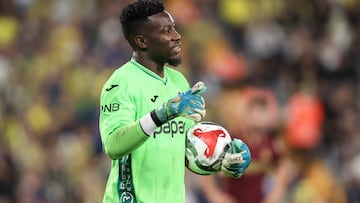 ISTANBUL, TURKEY - SEPTEMBER 14: Andre Onana of Trabzonspor looks on during the Trendyol Süper Lig match between Fenerbahçe SK and Trabzonspor at Ulker Sukru Saracoglu Stadium on September 14, 2025 in Istanbul, Turkey. (Photo by Ahmad Mora/Getty Images)