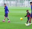 Tiene futuro: el hijo de Suárez jugó con Messi en una práctica