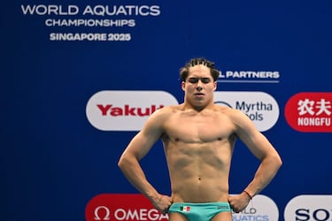 Osmar Olvera acaba con los chinos; oro en Singapur 2025 