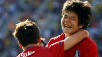 Corea del Sur desarma a una deslucida Grecia