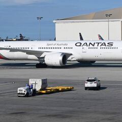 Vuelos y cruceros a ninguna parte, la alternativa para intentar paliar la crisis