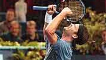 Obra maestra de Moyá ante Andre Agassi