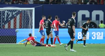 Jarro de agua fría con el 3-2 final