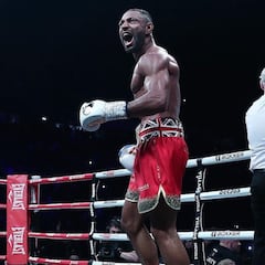 Brook no da opción a Khan