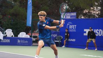 Landaluce se pone a un paso de la final del Ferrero Challenger