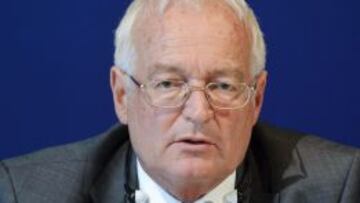 Eckert rebaja la tensión.