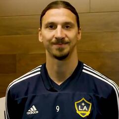 Zlatan analizó el duelo entre Barcelona y Manchester United