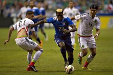 El 2015 iniciaba para México con tres amistosos. Los dos primeros los ganó 1-0 a Ecuador y paraguay, pero el tercero, ante Estados Unidos, perdió 2-0 y generaba dudas de cara a la Copa América.