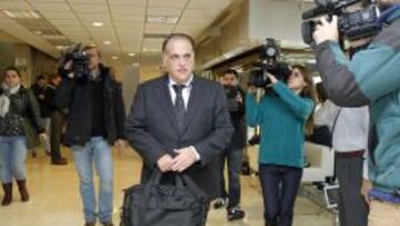 Tebas estuvo en Doha: la LFP, contra el Mundial en noviembre