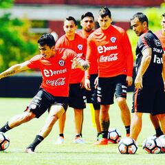Puch le envía un mensaje al ‘nuevo goleador’ de la Roja: “Mereces todo esto”