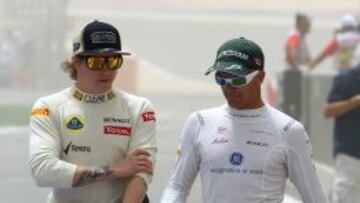 Entre finlandeses: Raikkonen y Kovalainen.