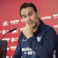 Lopetegui: "¿El estado del césped? Debemos aguantarnos"