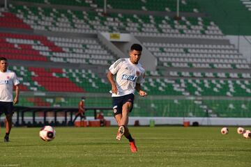 Los dirigidos por Reinaldo Rueda se encuentran concentrados en Santa Cruz de la Sierra y preparan el duelo por Eliminatorias ante Bolivia. El partido se llevará a cabo el jueves 2 de septiembre. 