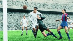 Jugó durante 10 temporadas en el Real Madrid. Consiguió un gol histórico en el duelo Real Madrid-Stade de Reims de la Copa de Europa de 1956. El gol significó la primera de las cinco victorias consecutivas del club blanco. También ganaría seis Ligas, una Copa de España y una copa Intercontinental.