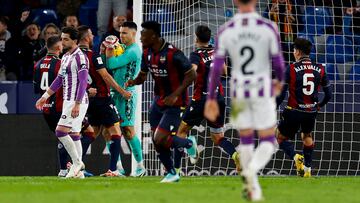 02/12/23 PARTIDO SEGUNDA DIVISION
LEVANTE UD - REAL VALLADOLID CF 
PARADA 