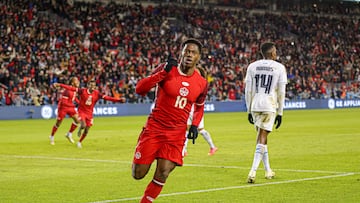 Jonathan David celebrando un gol con la Selección de Canadá en el amistoso frente a Panamá