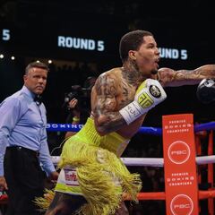 Gervonta Davis es una bomba: noquea a Barrios en diez rounds