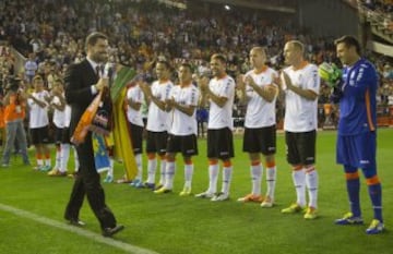 Mestalla rindió homenaje al Valencia Basket tras conseguir la Eurocup. Rafa Martínez.