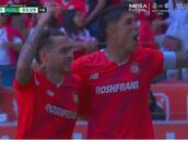 No es citado a la Roja, pero en su club hace esto: cruza toda la cancha y da la mejor asistencia de un chileno este año