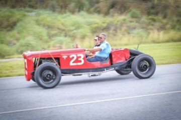 Los pilotos de Fórmula E Bruno Senna y Jerome D'Ambrosio visitaron el rancho El Casco que una vez fue la residencia de verano de Fangio y ahora es un hotel y spa, y pudieron conducir cuatro de los coches clásicos de competición del gran Manuel Fangio en el circuito Autódromo que el propio Fangio diseñó, antes de tener una visita guiada por el museo donde se reunieron con los medios de comunicación.