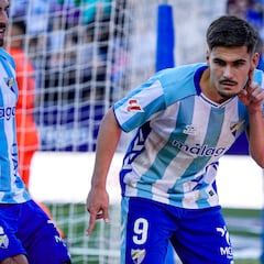 “Chupete quiere jugar con el Málaga en Primera”