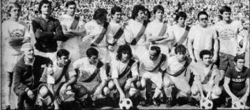 EL EQUIPO QUE JUGO EL PARTIDO DECISIVO. Estos son los hombres que lograron el ansiado ascenso a Primera Divisi車n por primera vez del Rayo Vallecano en 1976