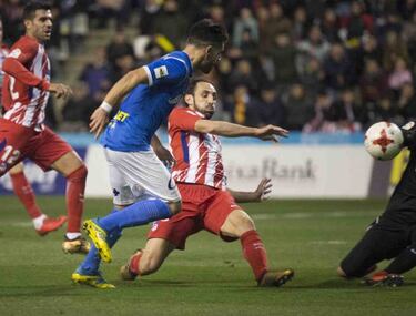 Juanfran: Roma chase Atlético full-back