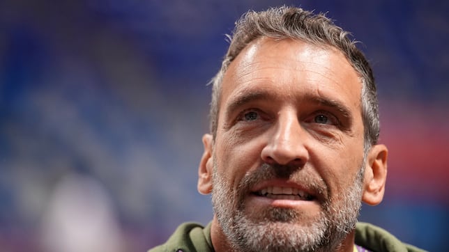 Navarro: “El Valencia viene como un cohete; estamos lejos de ellos”