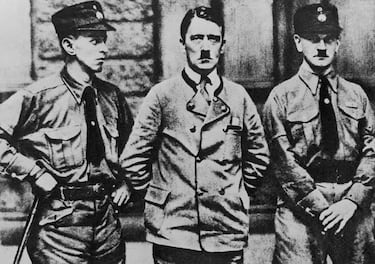 Reseña de ‘En la mente nazi’, un magnífico estudio de por qué triunfó Hitler y un aviso para el presente