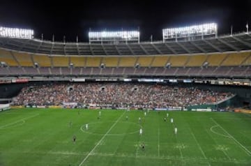 Capacidad: 45,596. El DC United tendrá que jugar otra temporada más en el histórico estadio de 56 años, hecho para el béisbol y exhogar de los Washington Redskins de la NFL.