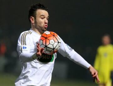 El jugador franc¨¦s-espa?ol milita en el Olympique Lyon y es un fijo de la Selecci¨®n Francesa. Su padre es de Valladolid.