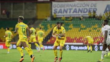 Luciano Pons le dio el empate a Bucaramanga de penal ante Chicó.