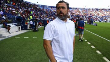 Head coach of R. Valladolid CF Sergio Gonzalez Soriano before spanish La Liga match between Levante UD vs Real Valladolid at Ciutat de Valencia Stadium on Saturday August 31, 2019.