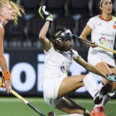 La Selección femenina cae ante Países Bajos en su estreno