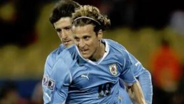 Forlán, ayer en Sudáfrica.