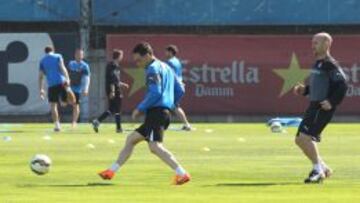 Sergio García, haciendo un ejercicio de golpeo en el entrenamiento de este martes.