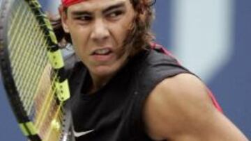 <b>ARRASA.</b> El tenista manacorí se ha desecho del australiano en tres sets.