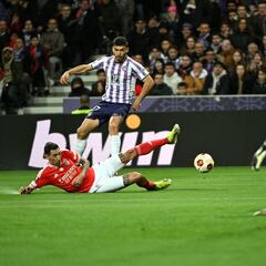 El sueño europeo de Suazo se acabó de la forma más cruel