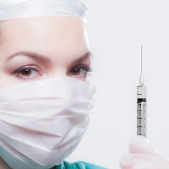 Vacunación a mayores de 18 años: ¿dónde pedir cita de la tercera dosis por comunidad?