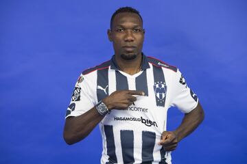 El ecuatoriano no llegó a un acuerdo con la directiva de Rayados y concluyó su contrato. Ahora no podrá seguir en la Liga MX para el Apertura 2017. 