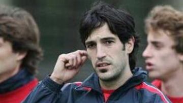 <B>ENTRISTECIDO.</B> El lateral del Athletic ha afirmado que "el fútbol es un deporte y ésto es muy desagradable".