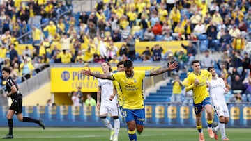 Jonathan Viera no viajará con la UD Las Palmas para la visita al Eibar