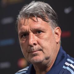 ¿Quiénes son los auxiliares de Gerardo Martino?