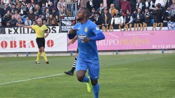 El Fuenlabrada estudia la fórmula para retener a Cedric Omoigui