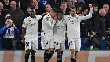 0-2. Rodrygo celebra el segundo tanto con Vinicius, Valverde y Ceballos.