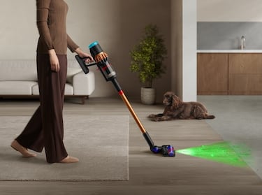 Ni polvo ni pelo largo largo: así resuelve Dyson “los problemas que otros ignoran” en su nueva aspiradora 